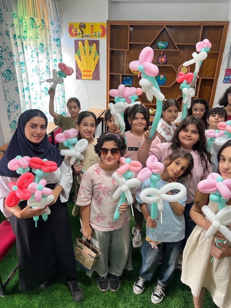 "برگزاری کارگاه بادکنک آرایی"